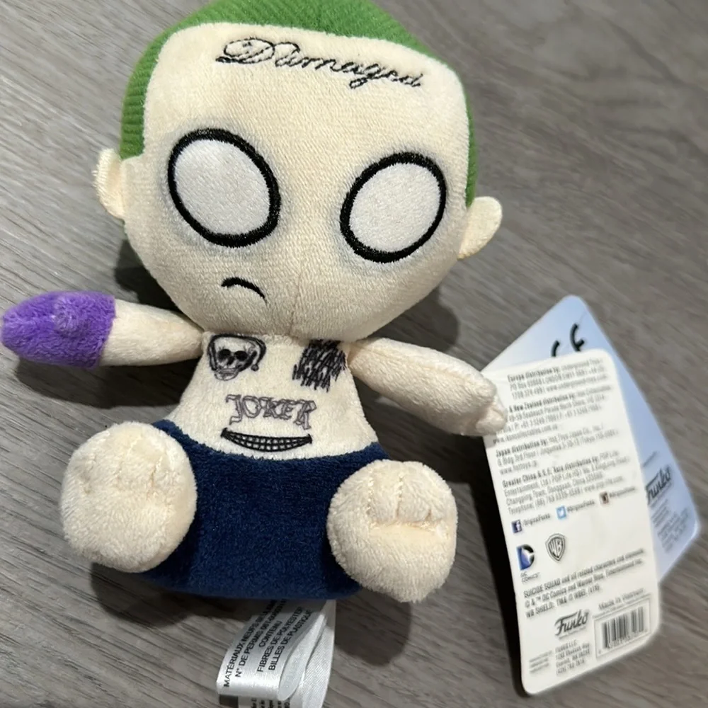 Mopeez Joker and Harley Quinn collectible plush - Picture 9 of 9